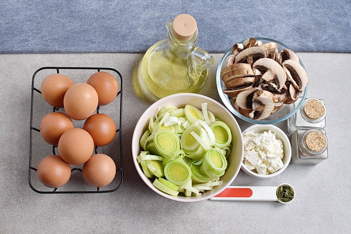 Ingridiens for Baked Eggs with Leeks and Mushrooms