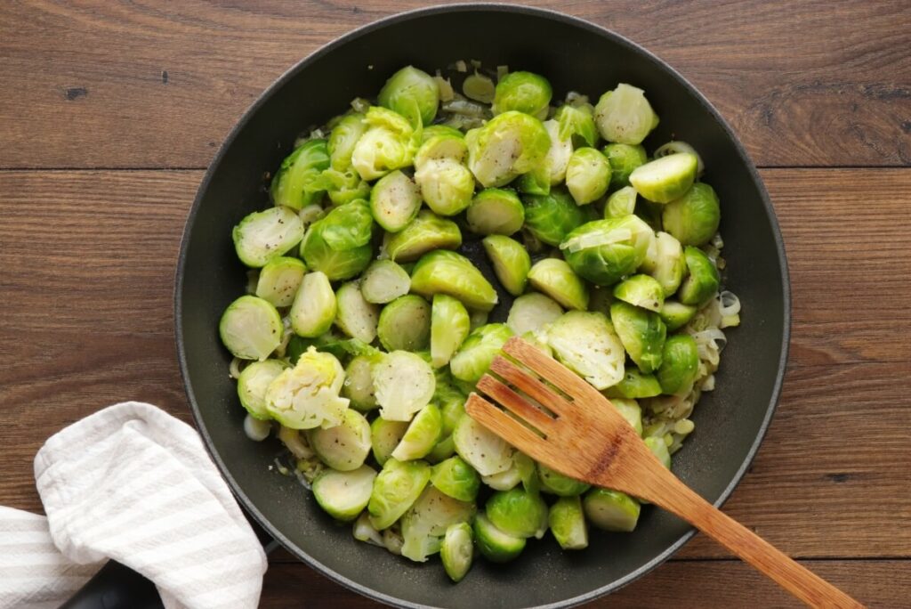 Brussels Sprouts with Chestnuts recipe - step 5