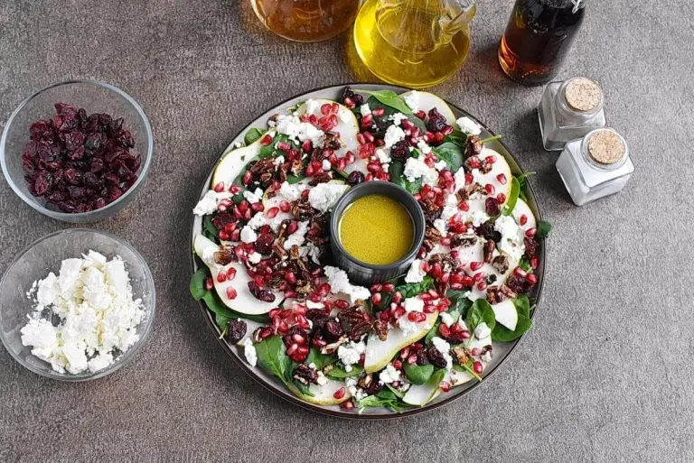 Step 3 - Christmas Wreath Pear Salad