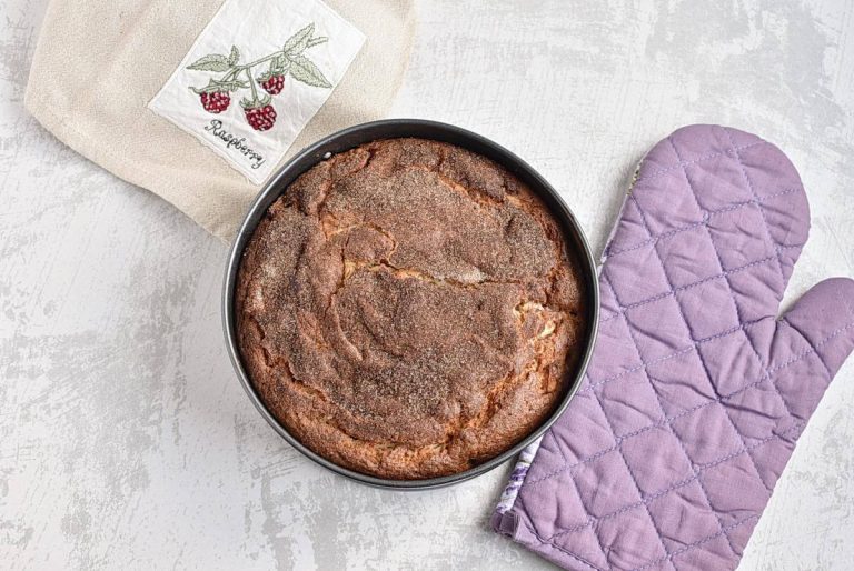 Step 9 - Cinnamon-Apple Cake AKA Hanukkah Cake