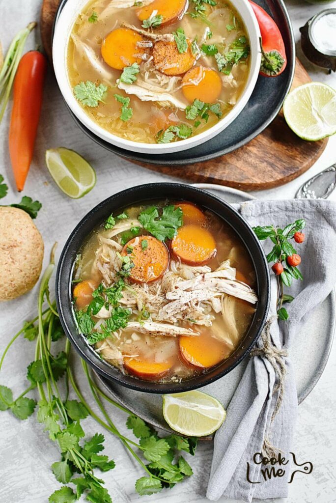 Healthy Aromatic Chicken and Rice Soup