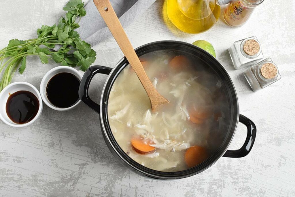 Healthy Aromatic Chicken and Rice Soup recipe - step 6