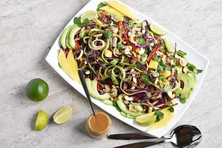 Step 4 - Rainbow Pad Thai Zoodle Salad