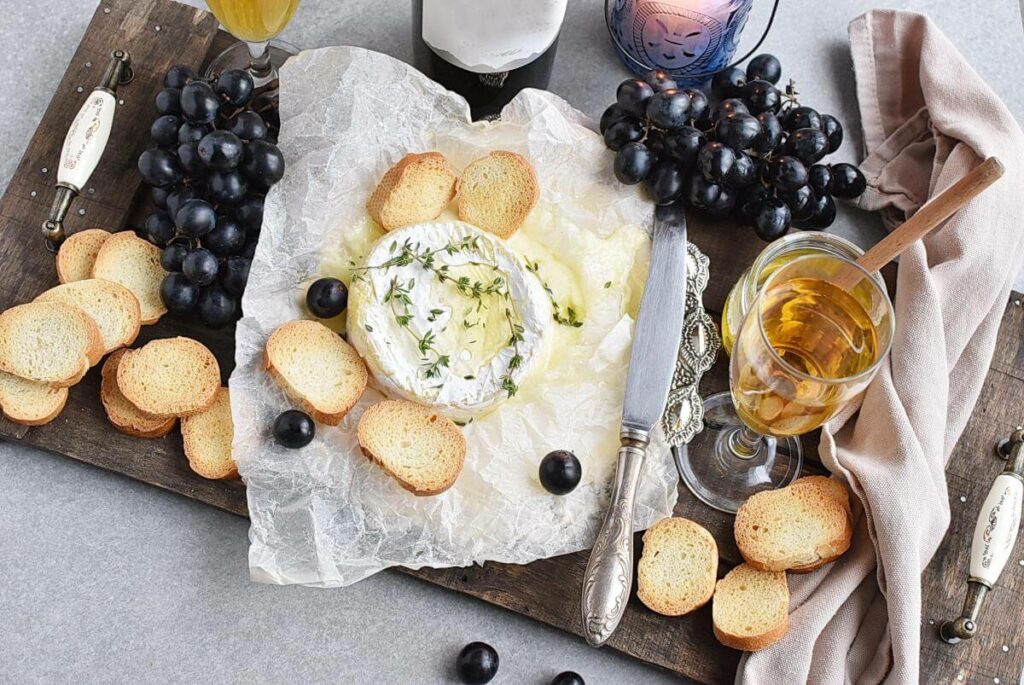 How to serve Baked Brie