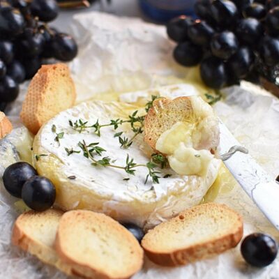 Baked Brie Recipes– Homemade Baked Brie –Easy Baked Brie
