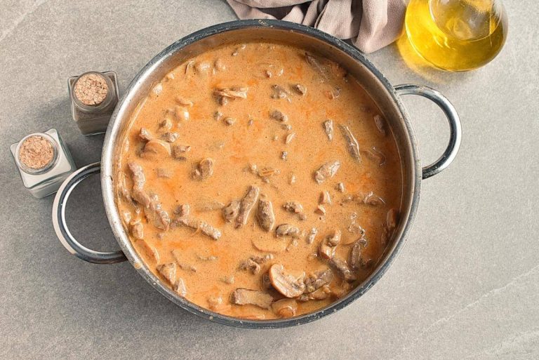 Step 9 - Beef Stroganoff with Broccoli