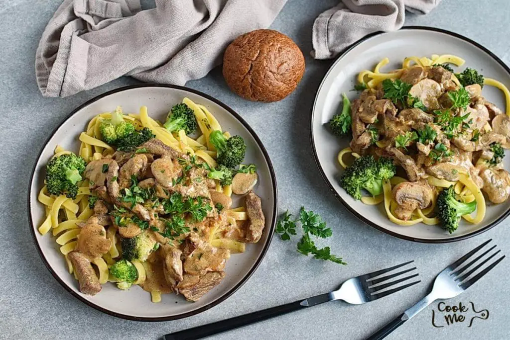 Beef Stroganoff with Broccoli