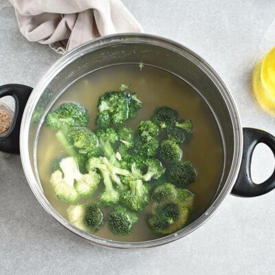Beef & Broccoli Stroganoff recipe - step 8