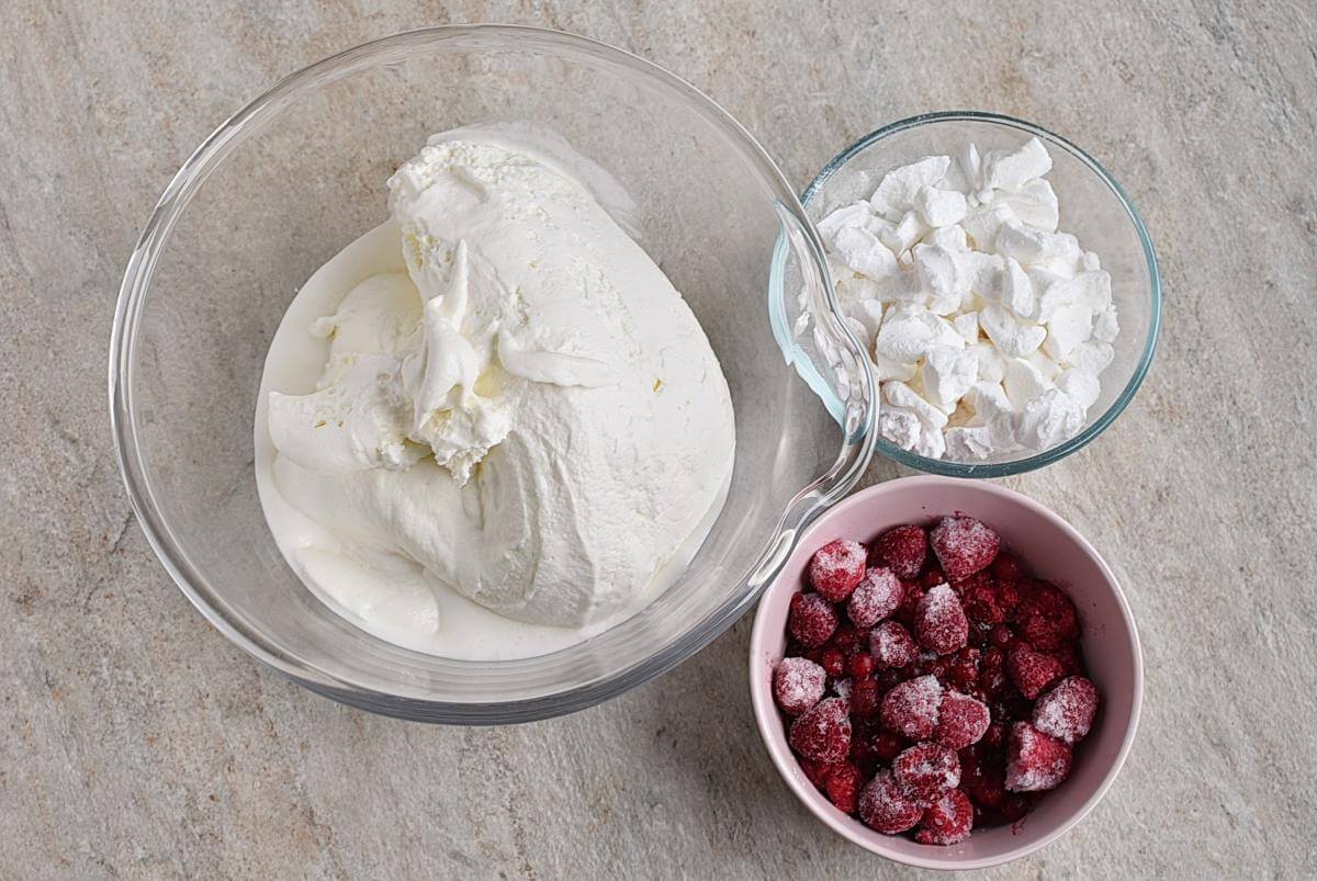 Ingridiens for Low-Fat Berry and Meringue Ice Cream Cake