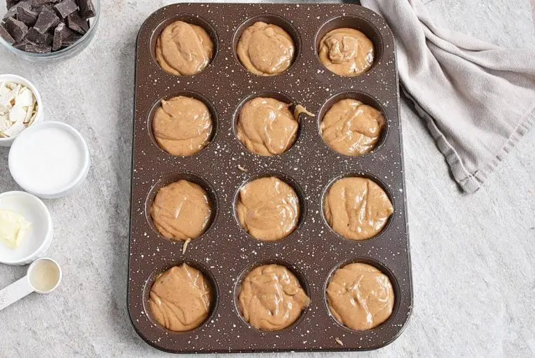 Step 5 - Chocolate-Glazed Gingerbread Cakes