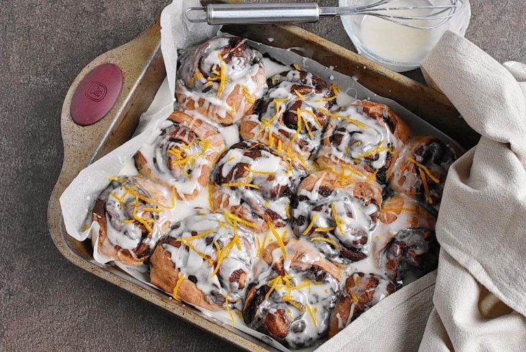 Chocolate Orange Cinnamon Rolls Recipe Cook.me Recipes