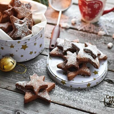 How to serve Chocolate Shortbread Stars