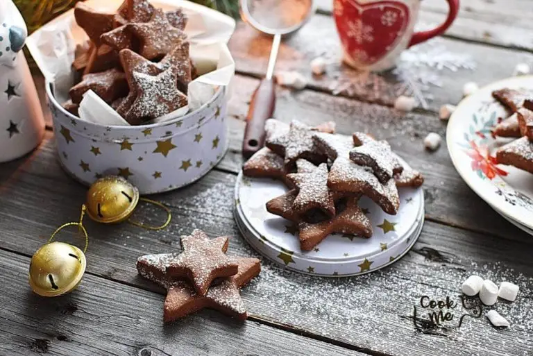 How to serve Chocolate Shortbread Stars