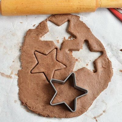 Chocolate Shortbread Stars recipe - step 8