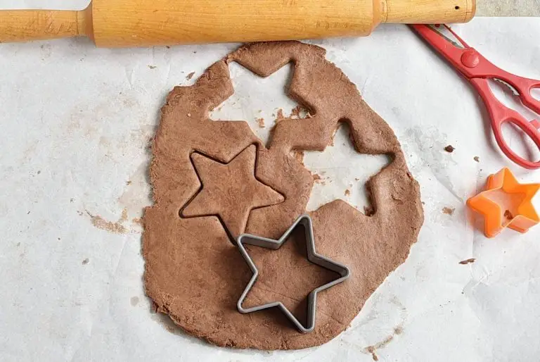 Chocolate Shortbread Stars recipe - step 8