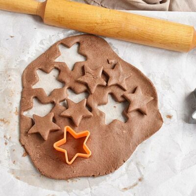 Chocolate Shortbread Stars recipe - step 5