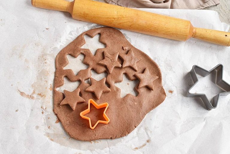 Step 5 - Chocolate Shortbread Stars