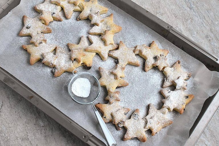 Step 10 - Christmas Shortbread Star Wreath