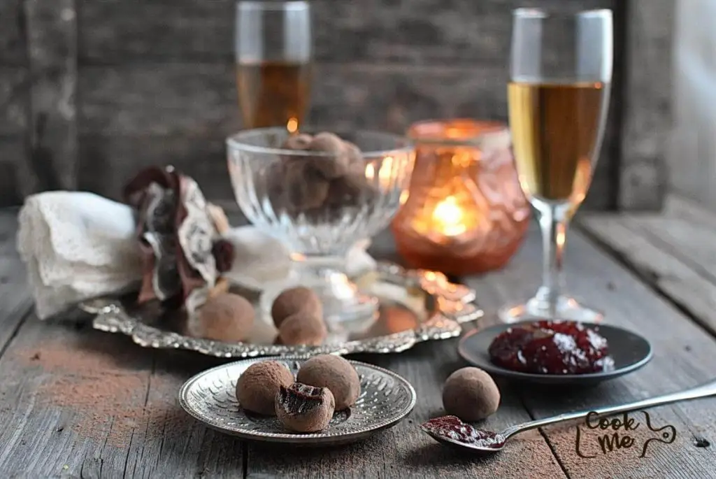 Dark Chocolate Raspberry Truffles