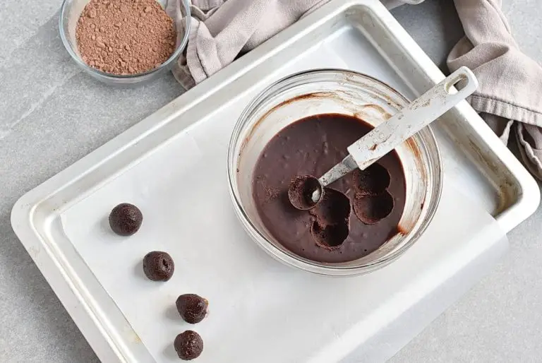 Step 4 - Dark Chocolate Raspberry Truffles