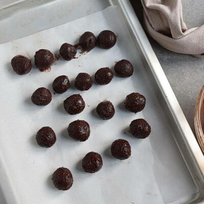 Dark Chocolate Raspberry Truffles recipe - step 4
