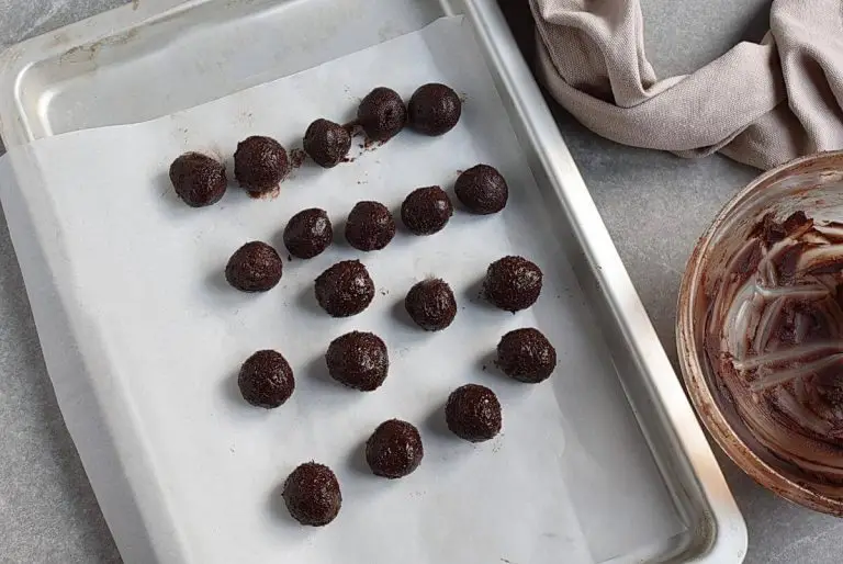Step 4 - Dark Chocolate Raspberry Truffles