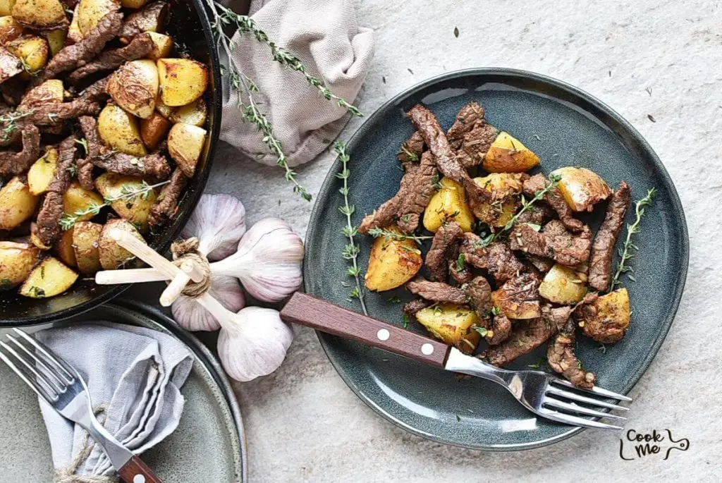 Garlic Butter Steak and Potatoes Skillet