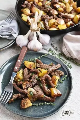 Garlic Butter Steak and Potatoes Skillet