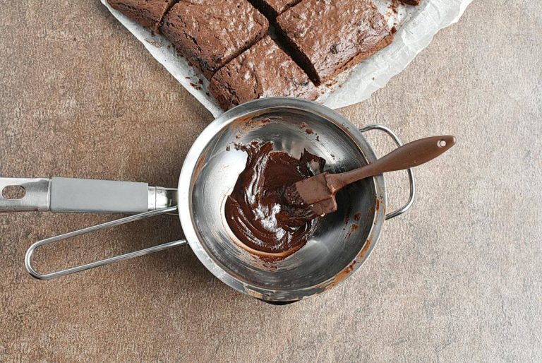 Step 9 - Gingerbread Brownies