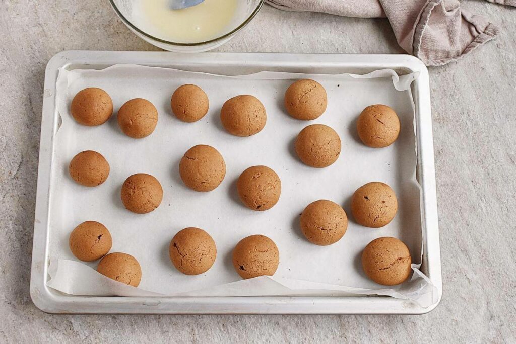 Easy Gingerbread Cookies recipe - step 7