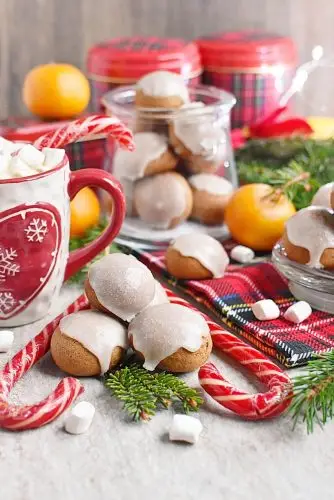 Easy Gingerbread Cookies