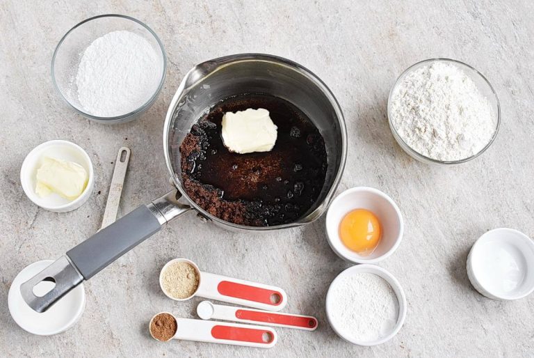 Step 2 - Easy Gingerbread Cookies