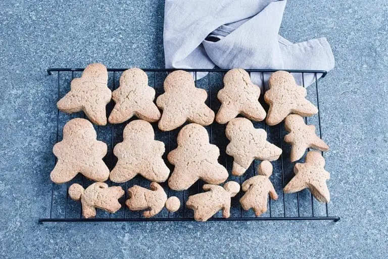 Step 8 - Gingerbread Men