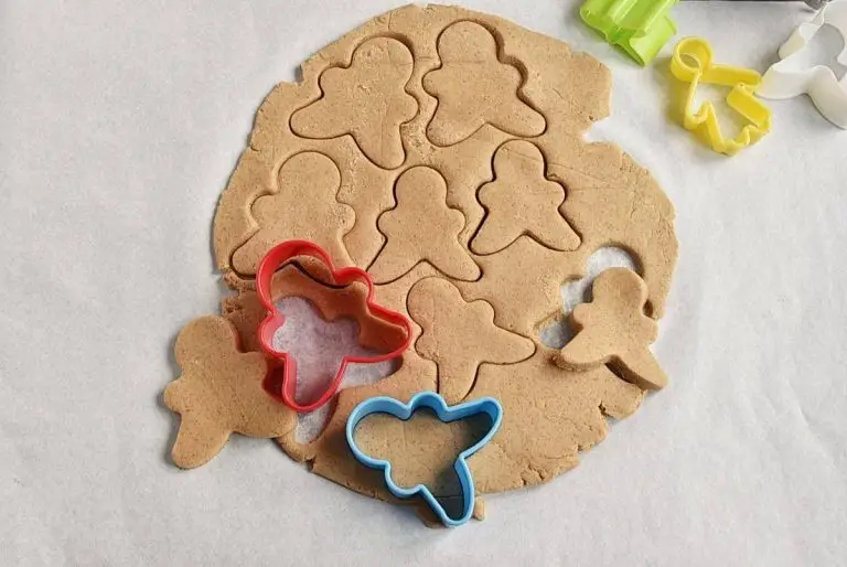 Step 6 - Gingerbread Men