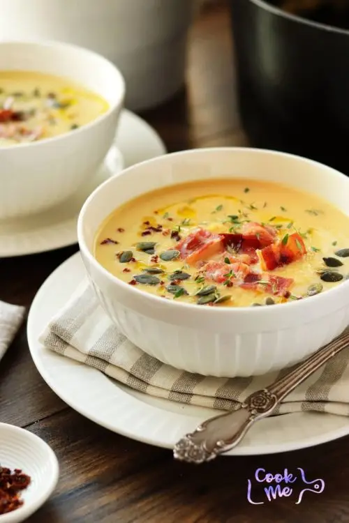 Roasted Pumpkin Soup with Bacon and Thyme