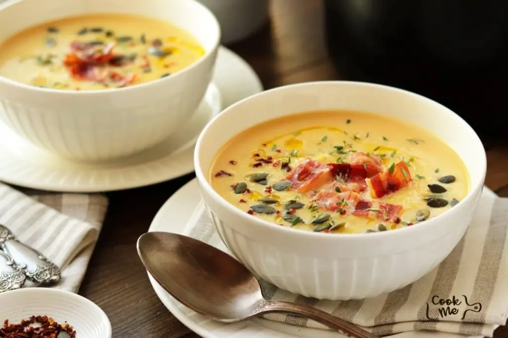 Roasted Pumpkin Soup with Bacon and Thyme