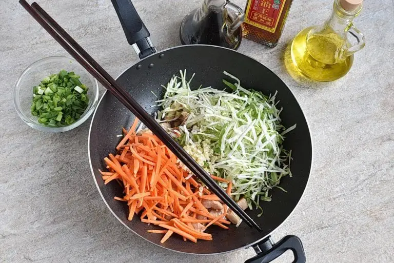 Step 4 - Chicken Chow Mein