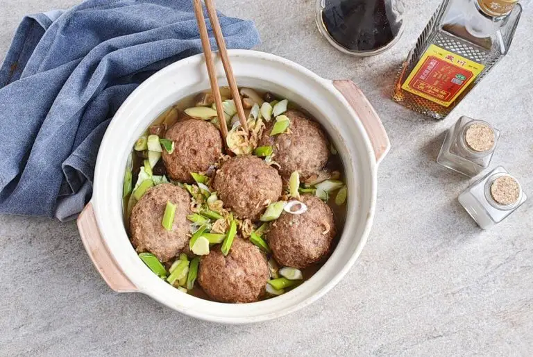 Step 8 - Lion’s Head Meatball Shiitake Soup