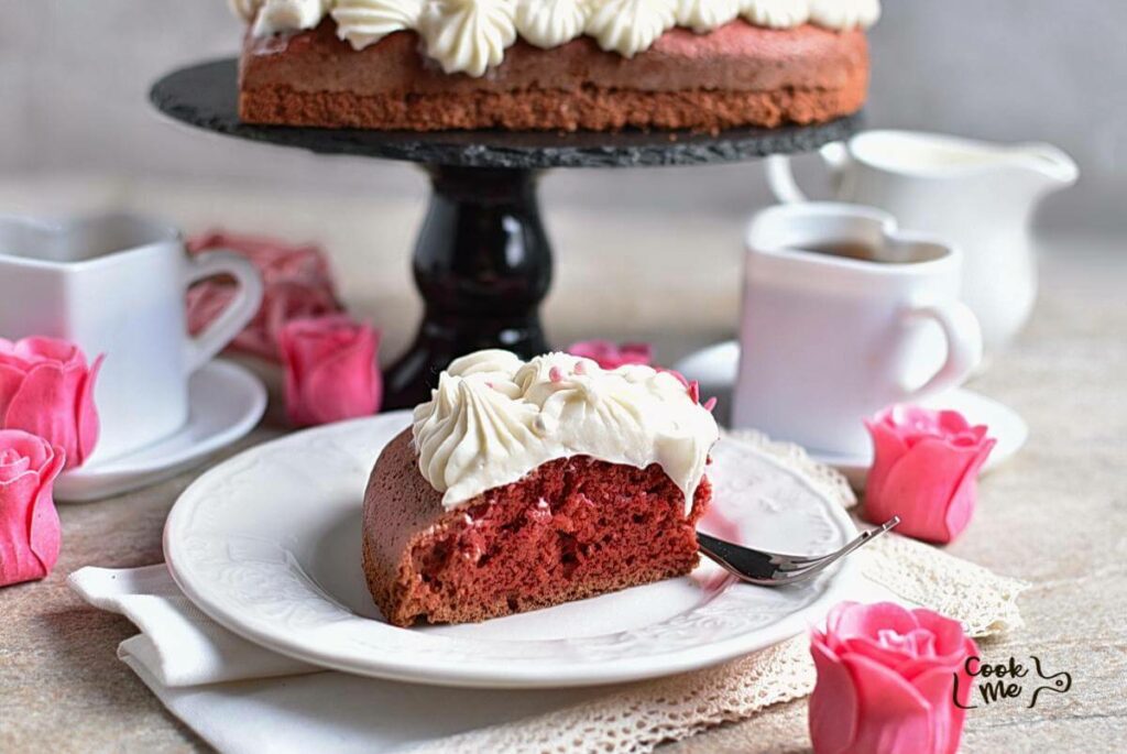 How to serve Red Velvet Heart Cake