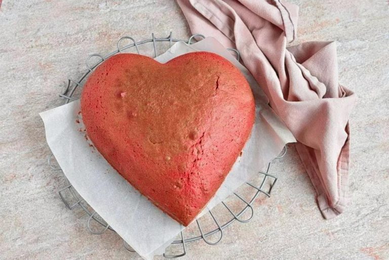 Step 6 - Red Velvet Heart Cake