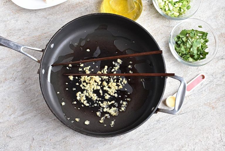 Step 1 - White Fish Fillets with Ginger and Soy