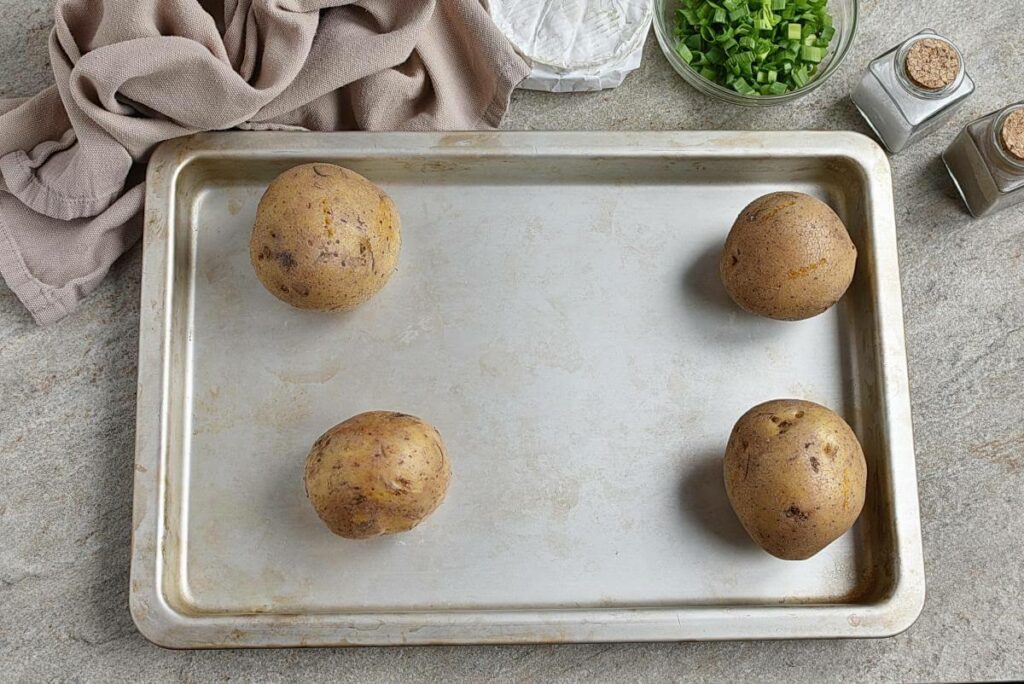 Easy Loaded Potato Skins recipe - step 2