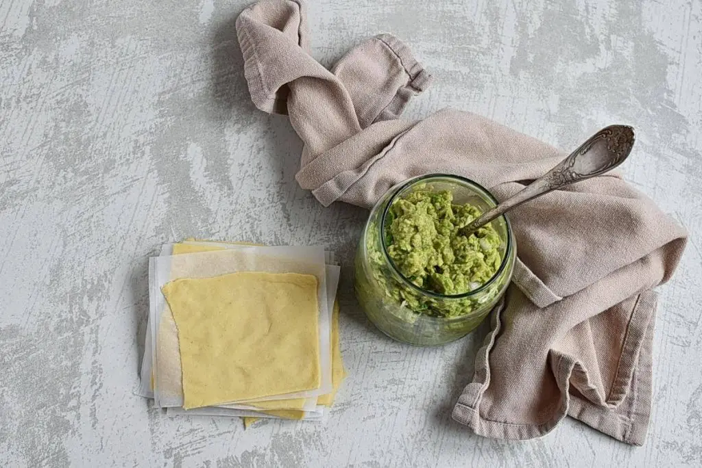 Ingredients for Guacamole Cups for St. Patrick’s Day