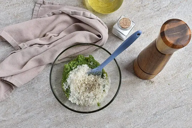 Step 4 - Kale and Almond Pesto Pasta