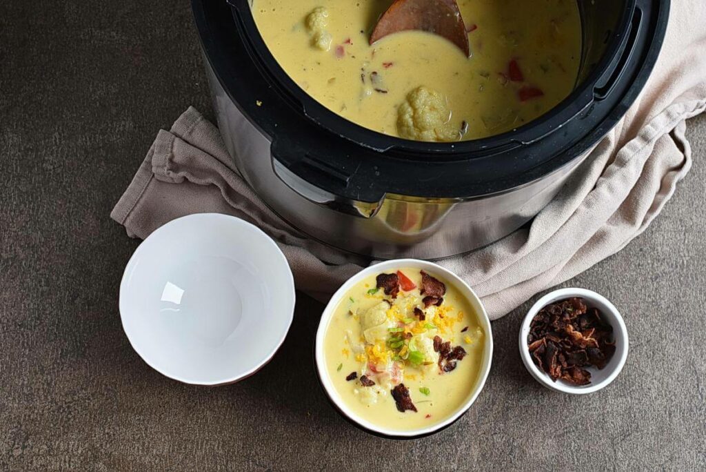 How to serve Keto Instant Pot Cheddar Soup