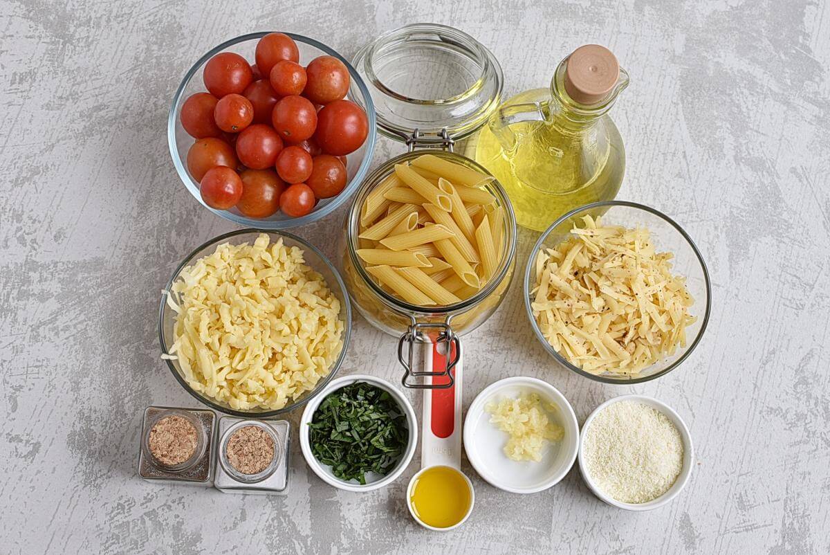 Ingridiens for Tomato Basil Penne Pasta