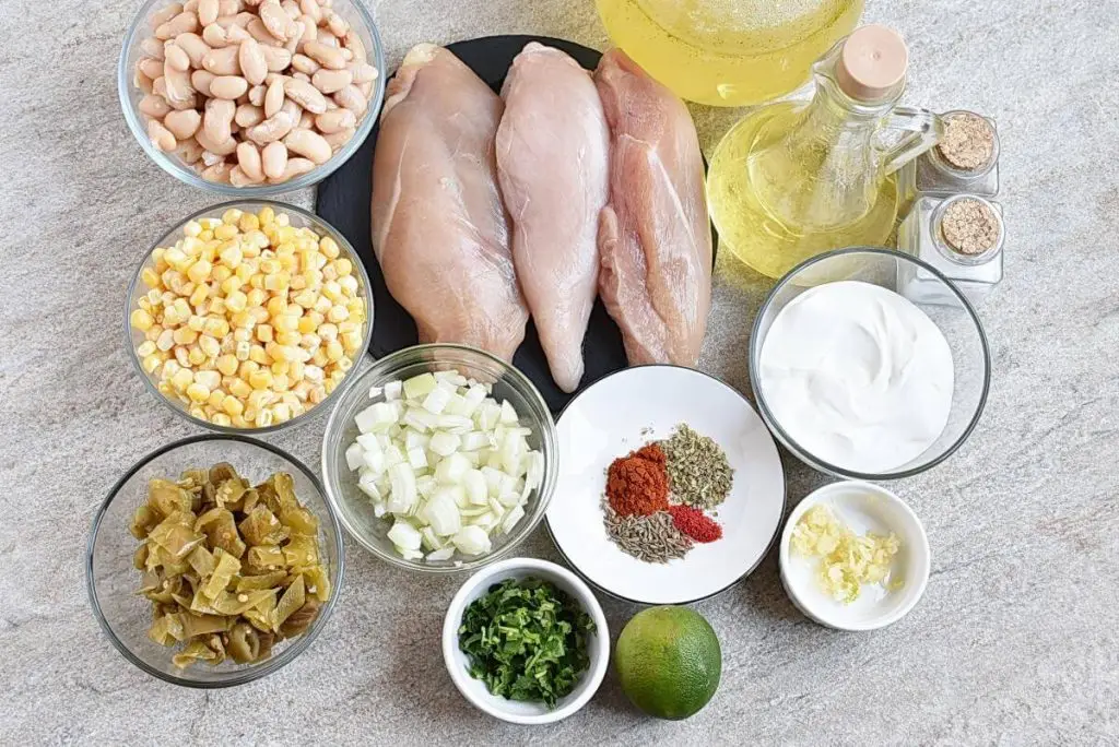Ingredients for Healthy White Chicken Chili