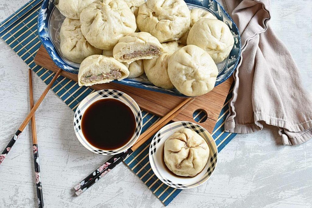How to serve Pork and Chive Steamed Buns