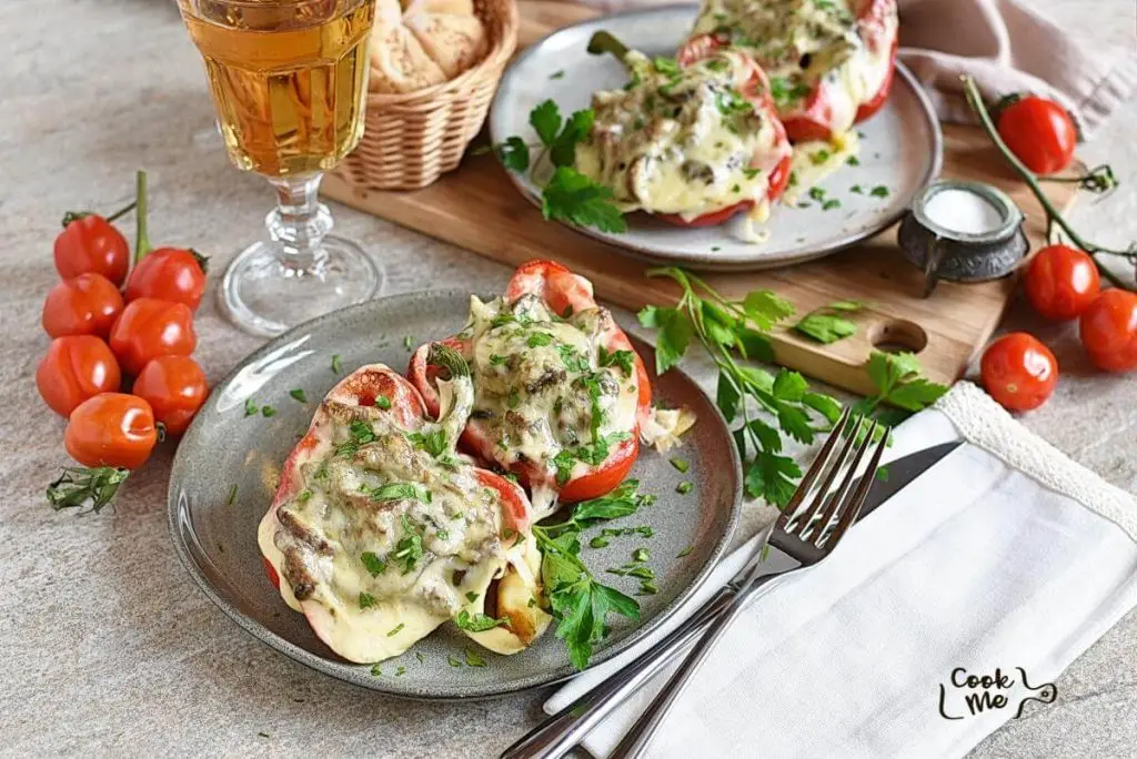 Low Carb Cheesesteak Stuffed Peppers
