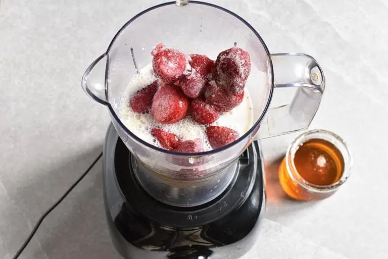 Step 1 - Frozen Fruit Smoothie